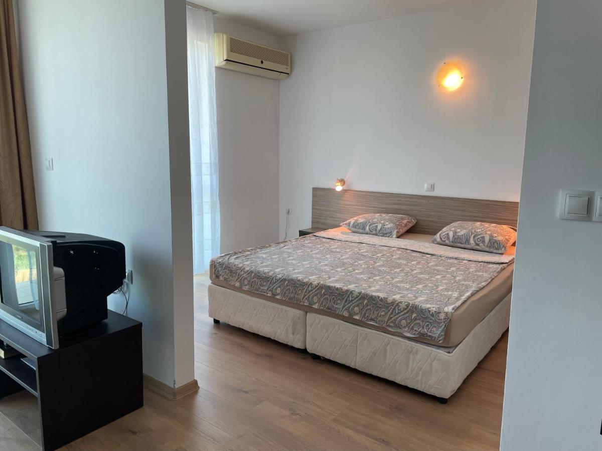Apartmán Апартамент В Сарафово Burgas City Exteriér fotografie